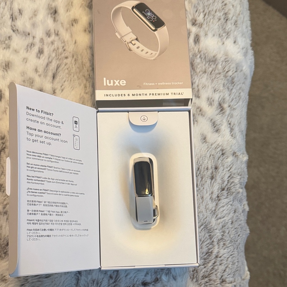 Fitbit Luxe Smartwatch - Black and White